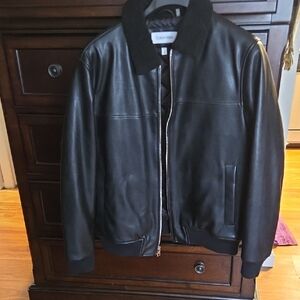 Calvin Klein Black Leather Bomber with Faux Fur Collar Lg